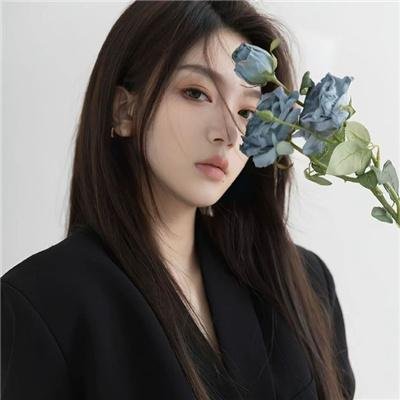顾盼生香